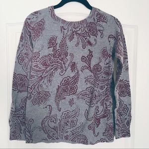 Grey w/ Burgundy Paisley Tulip Back Light Sweater